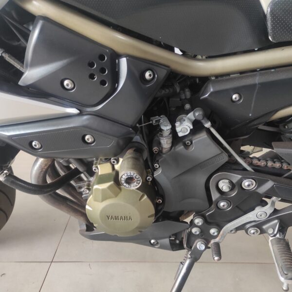 XJ6 N - Image 8