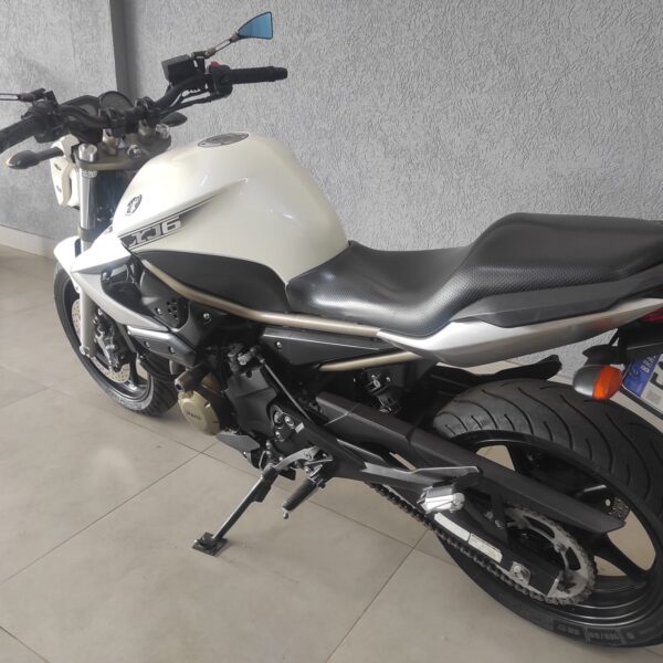 XJ6 N - Image 6