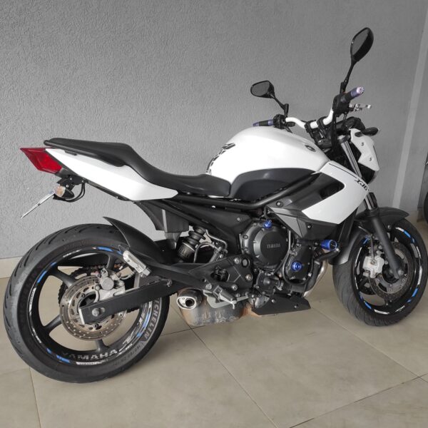 XJ6  N - Image 3