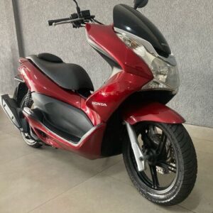 Moto PCX150 2014 vermelha