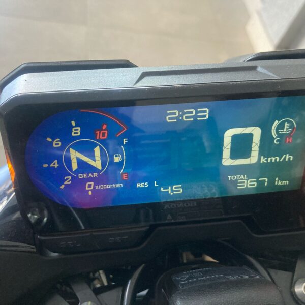 CB500f - Image 7